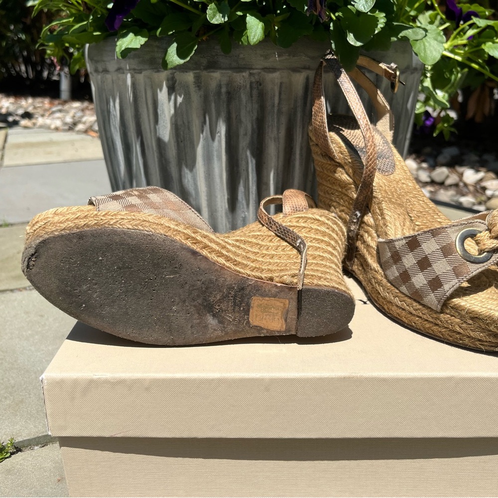 Burberry wedges! - Picture 3 of 3